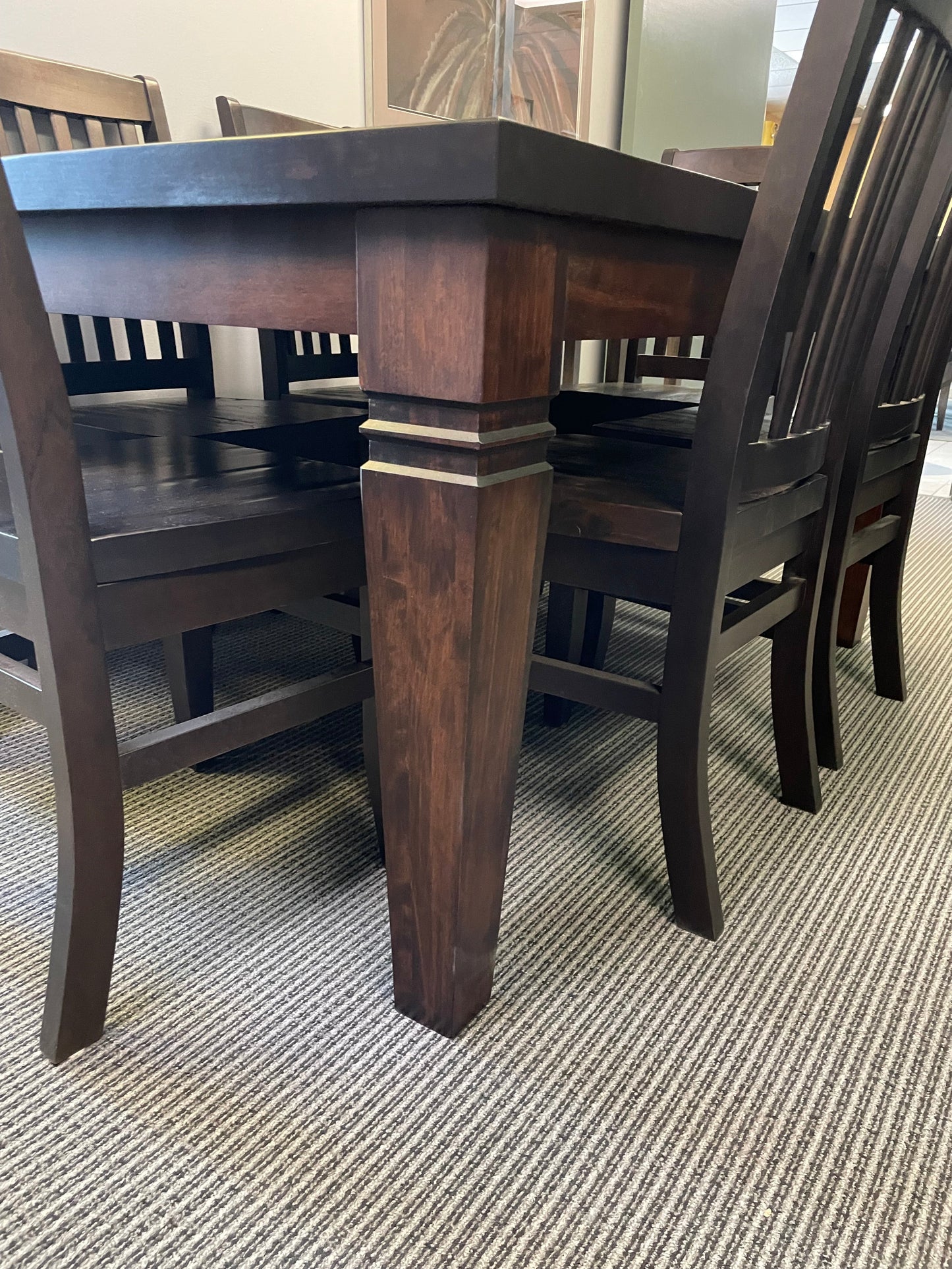 Rustic Pine R431P Harvest Table in Bourbon Finish & 6 Rustic Walnut Scholar Chairs in Guinness Finish S-488