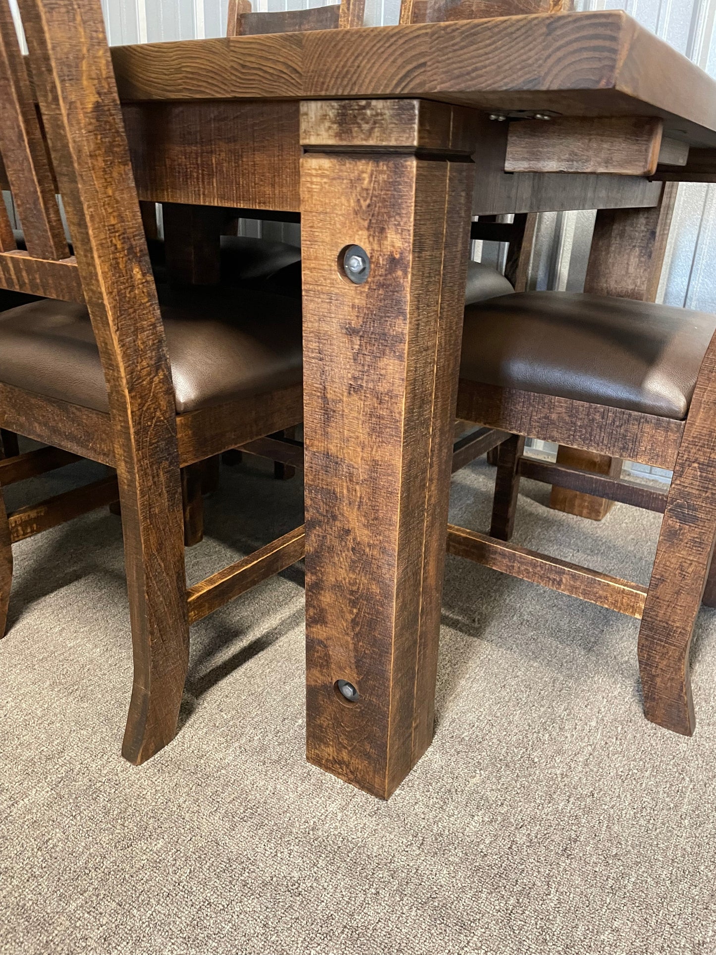 Rustic Pine R452P Super Table & 6 Rustic Slat Back Chairs in Black Walnut Finish S-500