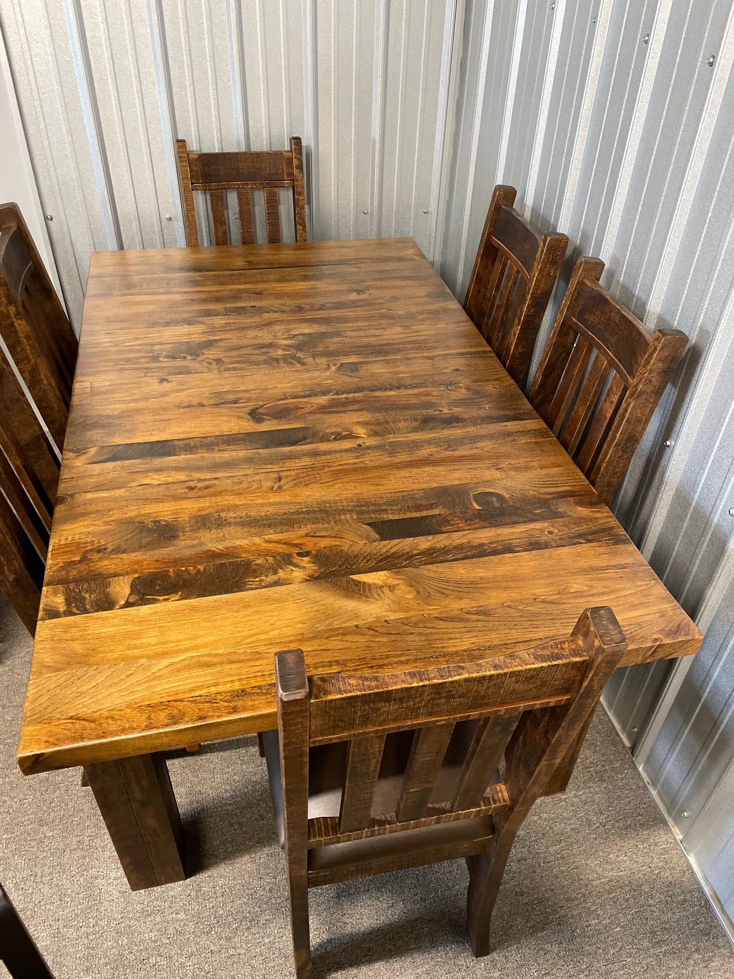 Rustic Pine R452P Super Table & 6 Rustic Slat Back Chairs in Black Walnut Finish S-500