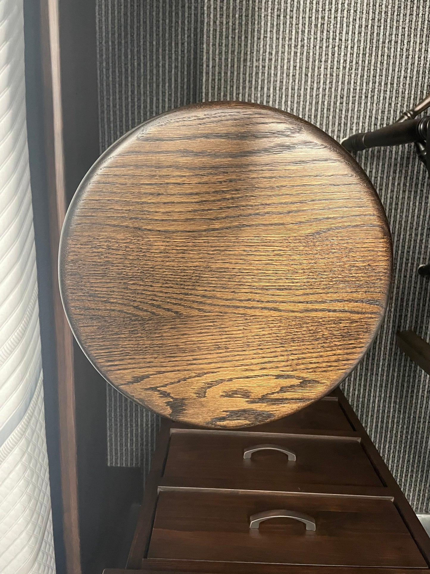 661 Smooth Oak Colonial 30" Stools 4 Available in Guinness Finish C-471