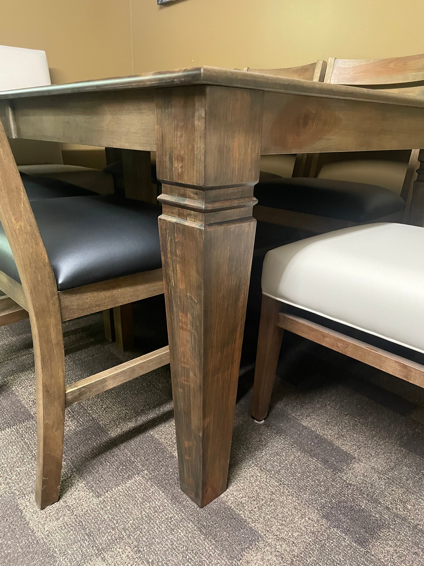 Smooth Birch D431B Harvest Table & 6 622B Upholstered Chairs in Lowry Finish with 2 Parson Chairs S-588