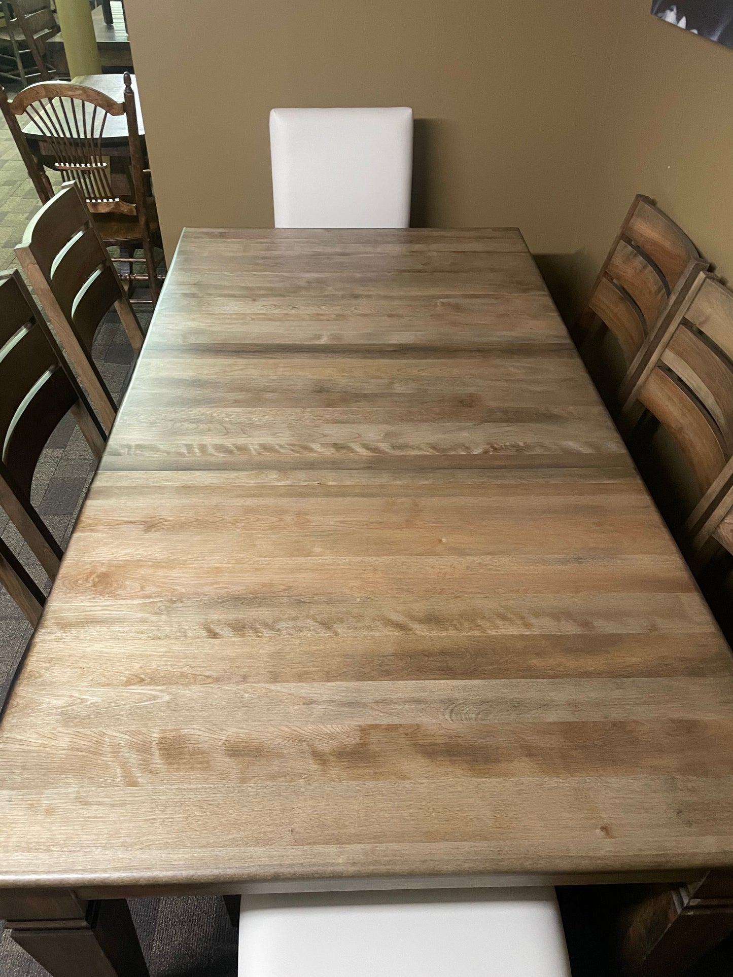 Smooth Birch D431B Harvest Table & 6 622B Upholstered Chairs in Lowry Finish with 2 Parson Chairs S-588