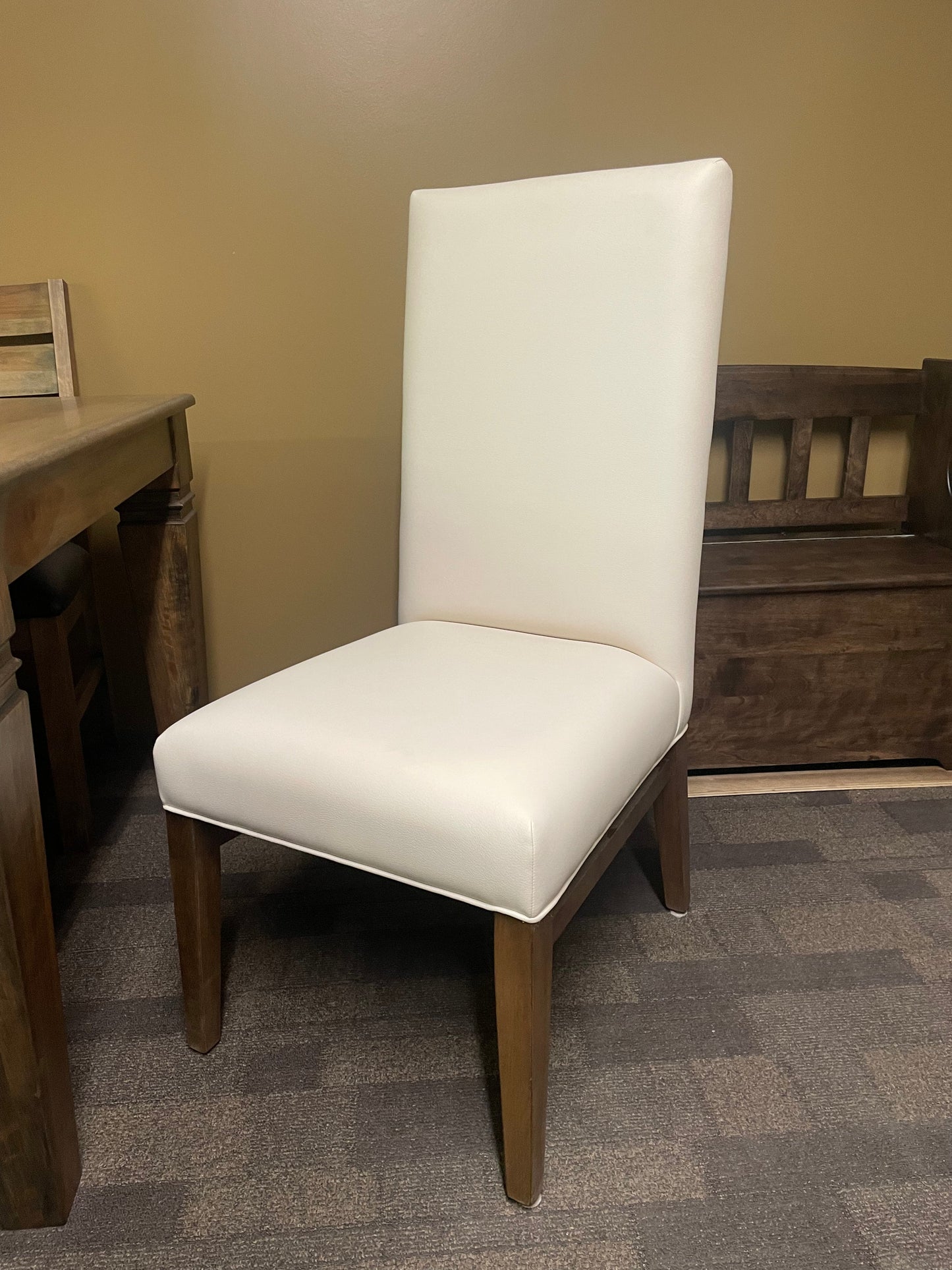 Smooth Birch D431B Harvest Table & 6 622B Upholstered Chairs in Lowry Finish with 2 Parson Chairs S-588