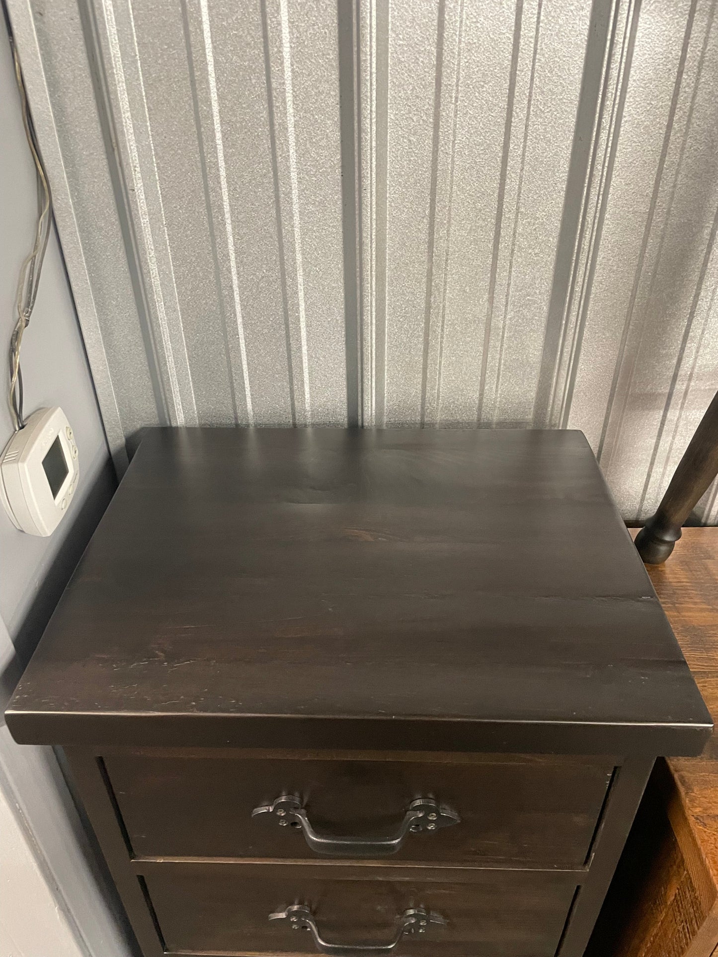 R163P Rustic Pine 3 Drawer Nightstand in Guinness Finish S-747